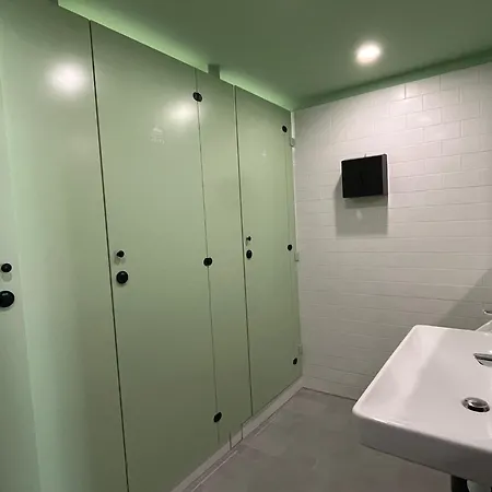 Хостел Vibe Loft Free Drink Daily By Zazi