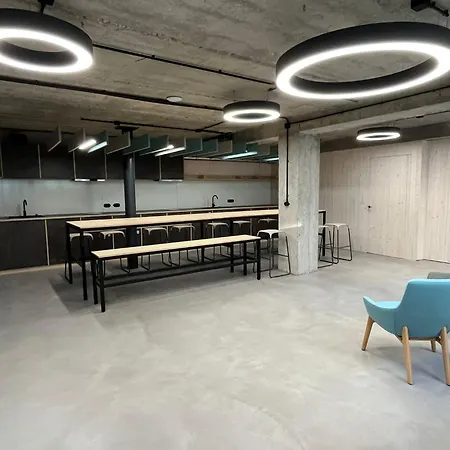 Albergue Vibe Station Loft By Zazi Bratislava