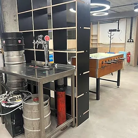 Vibe Loft Free Drink Daily By Zazi Hostel